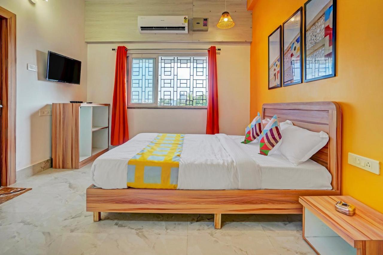 Oyo 79233 Hotel Hive Stays Kochi Dış mekan fotoğraf