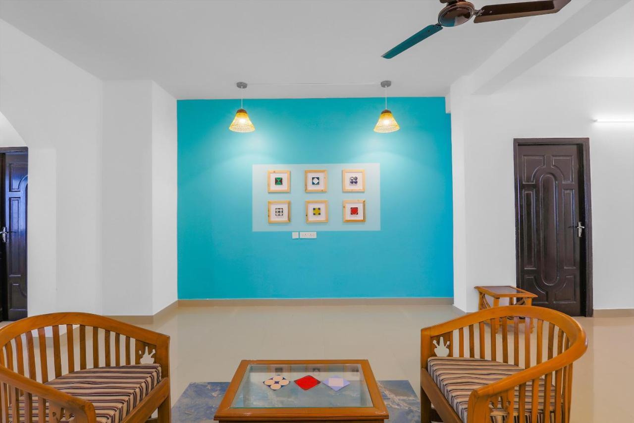 Oyo 79233 Hotel Hive Stays Kochi Dış mekan fotoğraf